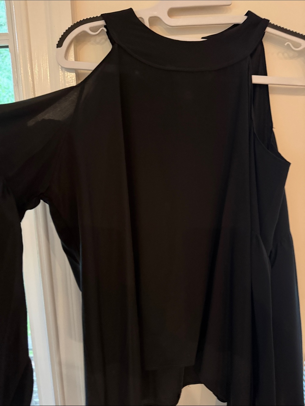 JENNIFER MILLER Black Cold-Shoulder High-Neck Blouse